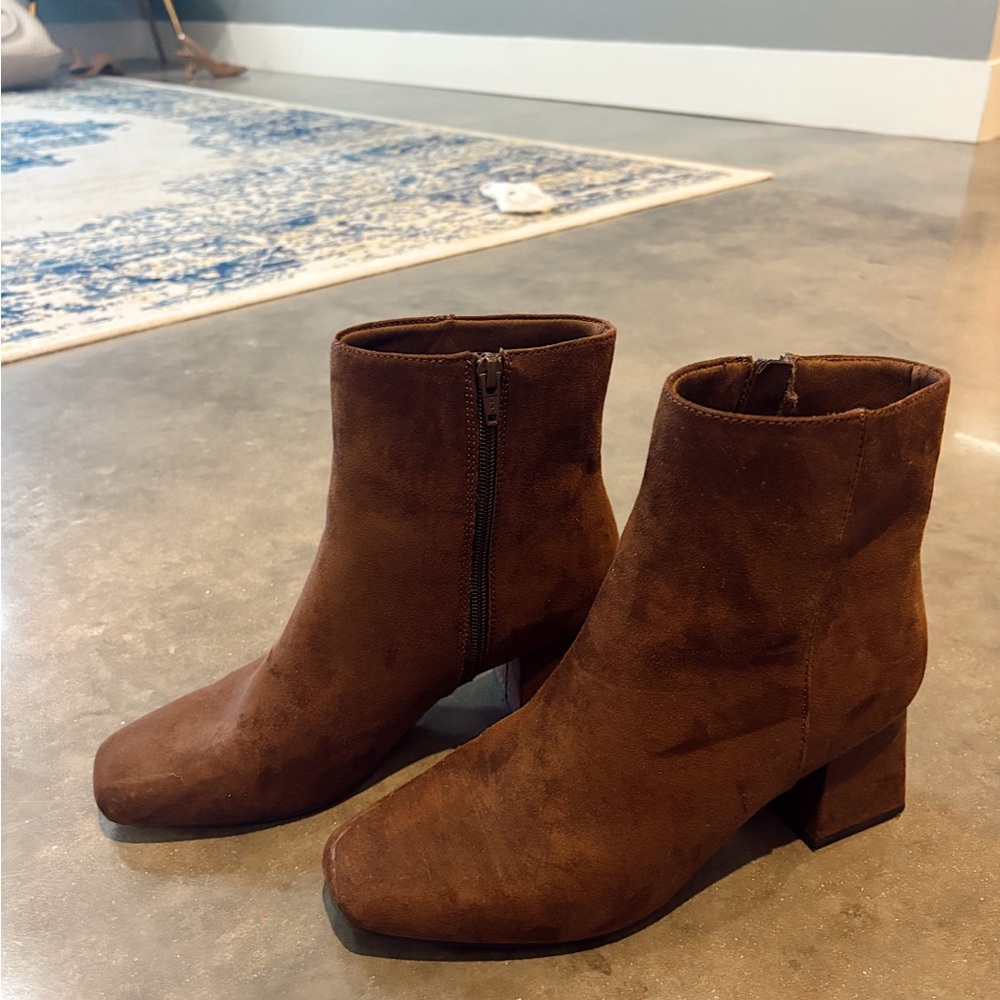 Old Navy Brown Suede Booties